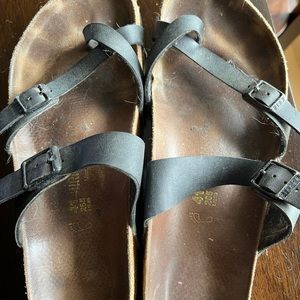 Birkenstock two strap mayari